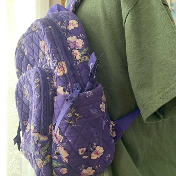 Vera Bradley Cotton Wild Roses Floral Small Travel Backpack - Picture 4 of 14